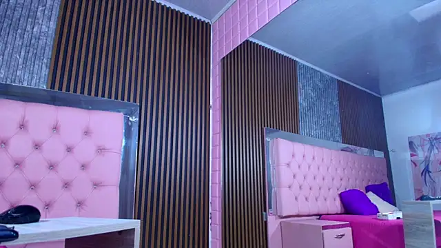 دردشة LUCIANA_FOX_TS الجنسية المباشرة