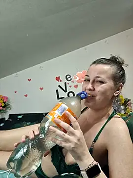 Živý XXX chat SweetMaddy888