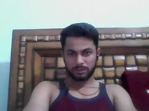 Stubborndesiboy's Live XXX Chat