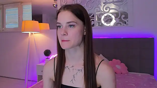 LuisaClover Live XXX Chat