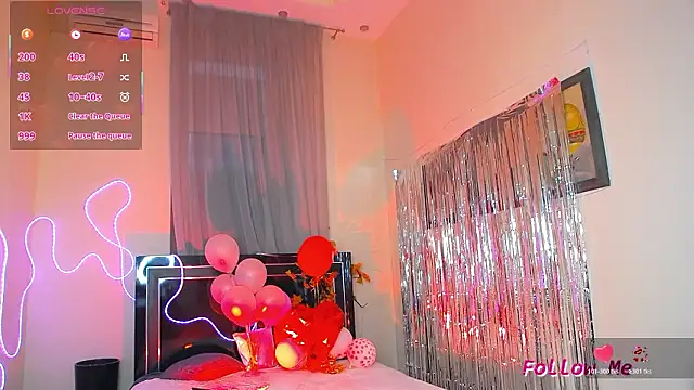 Lillianhot68's Live XXX Chat