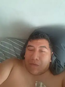 Alex840012's Live XXX Chat