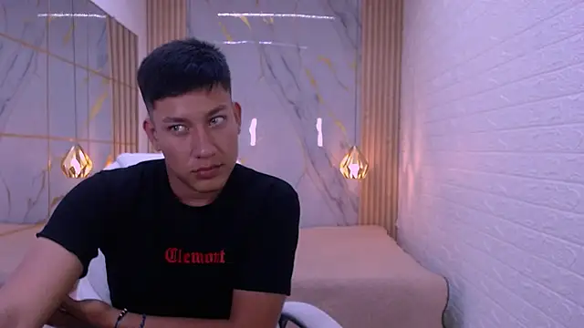 Show de DominantBoy4 na webcam