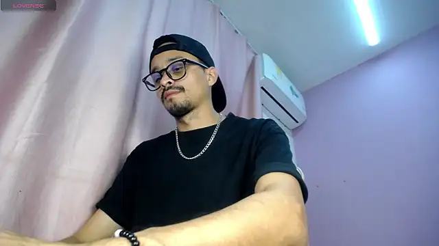 Ares_funn Adlı Modelin Web Kamerası Şovu