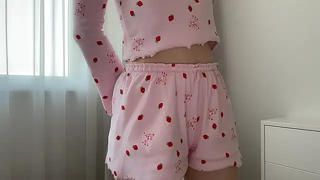 XXX chat uživo modela ShySchoolGirl