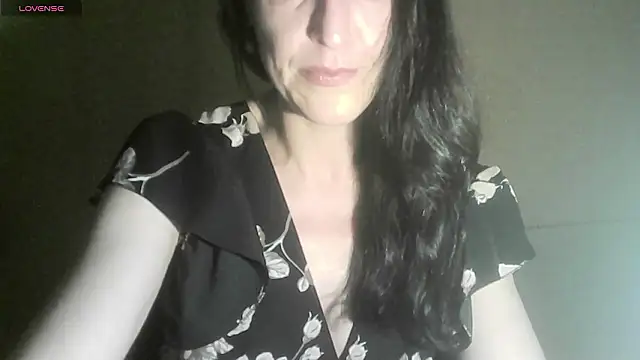 Živý XXX chat MarieODahliaS