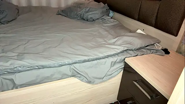 LoraDavi Adlı Modelin Canlı XXX Sohbeti