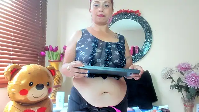 Maye_Milf_'s Live XXX Chat