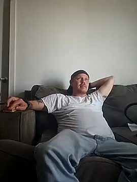 yourMasterisBored: онлайн-секс-чат