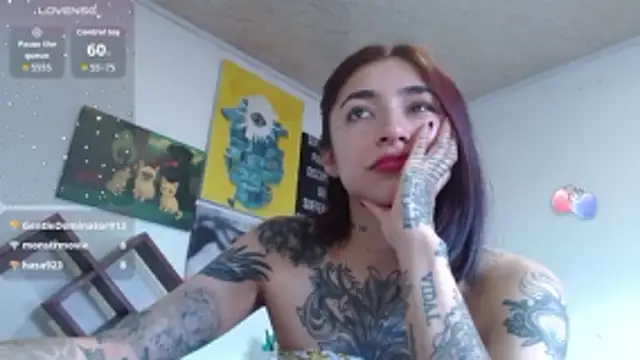 ZoeBakers_'s Live XXX Chat