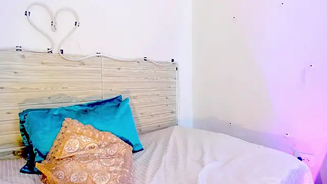 Chat XXX en directo de lilahSweet