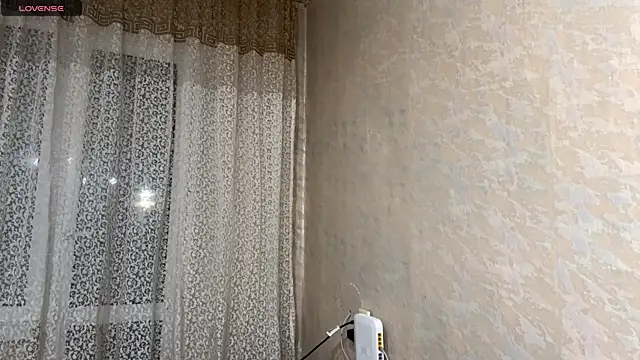 IsabellaWave 即時 XXX 聊天