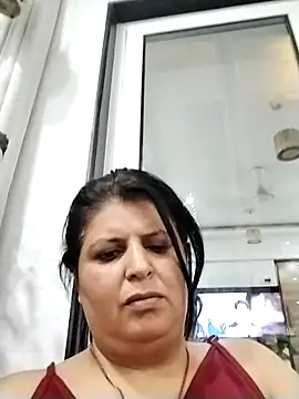 Jann_Riya333's Webcam Show