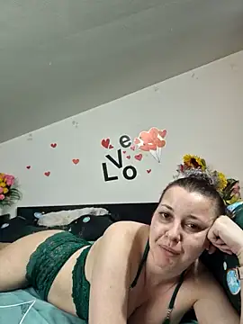 SweetMaddy888 即時 XXX 聊天