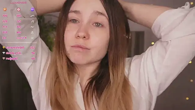 دردشة Lina_Glow الجنسية المباشرة