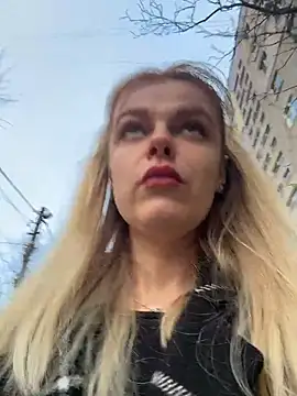 Živý XXX chat HarrietDart