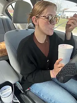 BlondePawg élő XXX-chatje