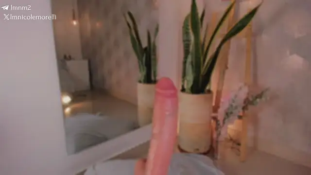 Nicolemorelli2 élő XXX-chatje