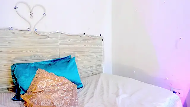 Chatroom XXX en direct de lilahSweet