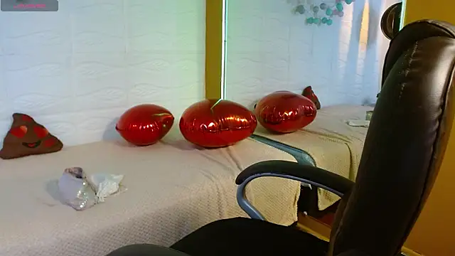 tinisweetのライブXXXチャット