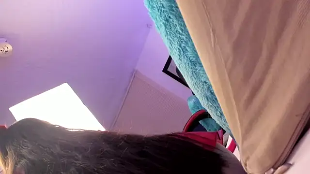 LolaVillalobos: онлайн-секс-чат