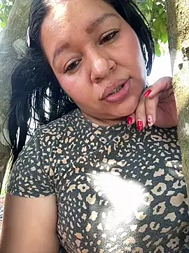 Lovelipsbig live XXX chat