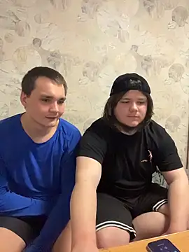 desiredude9: онлайн-секс-чат