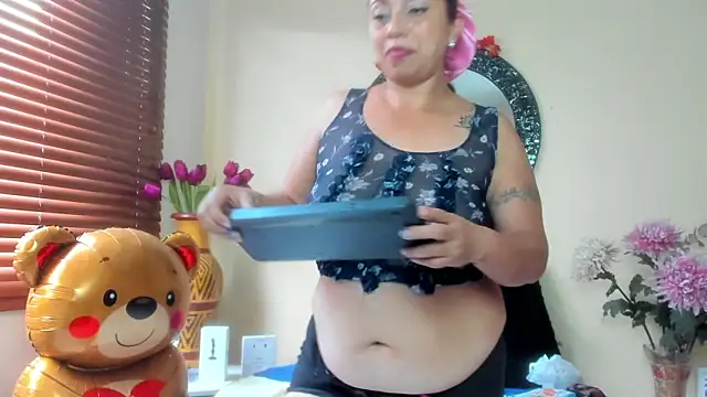 Chat XXX en directo de Maye_Milf_