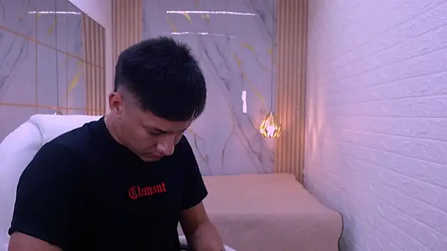 Webkamerová show DominantBoy4