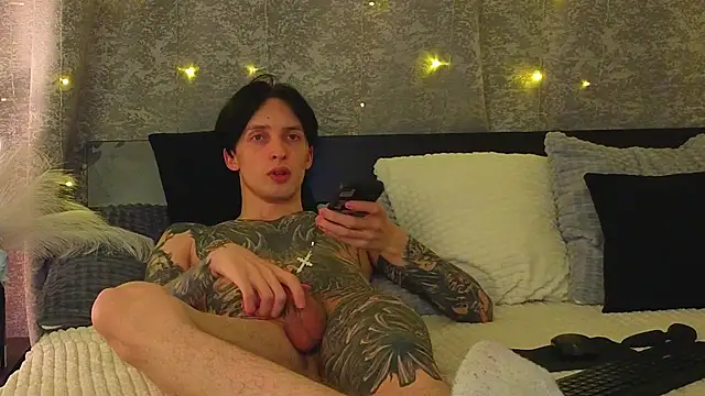 Martin_Jin Adlı Modelin Canlı XXX Sohbeti