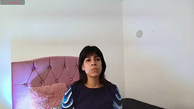 Kalyra_17 Chat XXX live