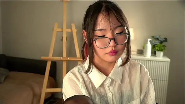 NelleMihalko's Live XXX Chat