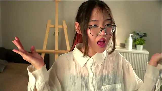 NelleMihalko 即時 XXX 聊天