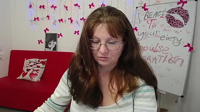 Chat +18 de VanessaHotts ao vivo