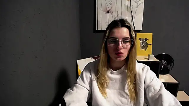 lady_olivia_のライブXXXチャット