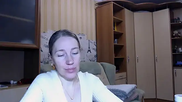 Javelinka 现场XXX聊天