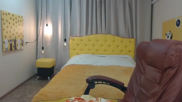 Онлайн чат XXX TessaDaybreak