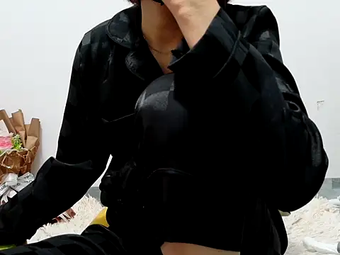 happlove-lucky's Webcam Show