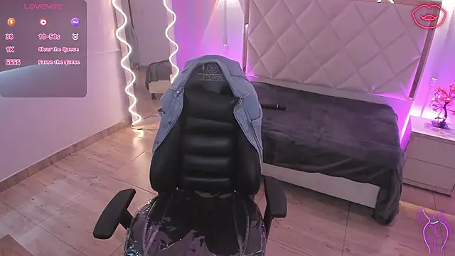 Rosalind_tay 即時 XXX 聊天