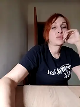 MssAngela élő XXX-chatje