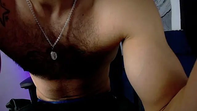 Grant_Ironsn Webbikameraesitys