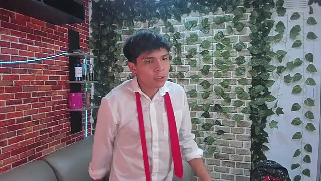 Thiago_Kozak's Live XXX Chat