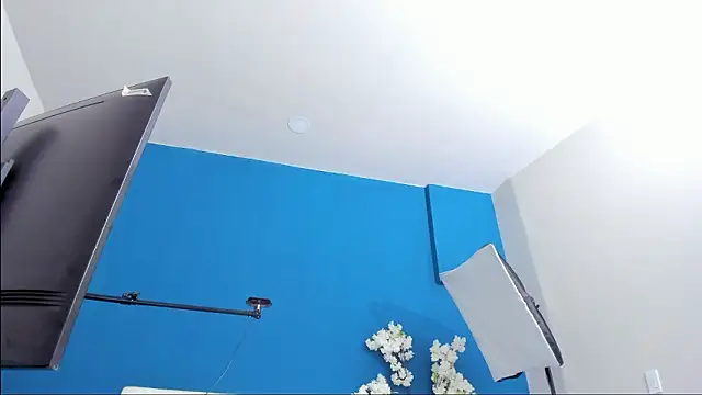 letty_straus 现场XXX聊天