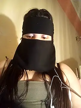 LONA-_- Adlı Modelin Canlı XXX Sohbeti