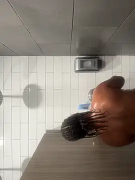 reinagotthroat's Webcam Show