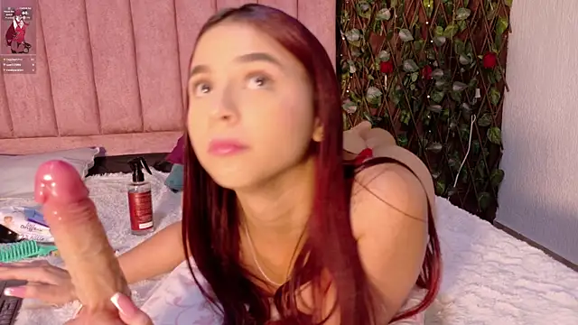 MiaJanss Chat XXX live