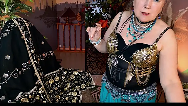 LilaMaharani's Live XXX Chat