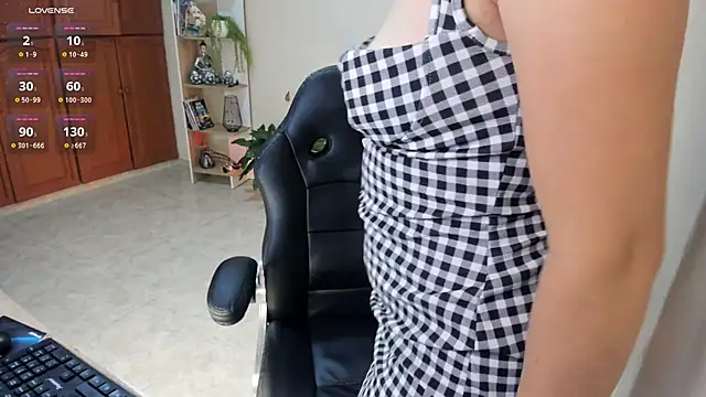 Nathalie_29's Live XXX Chat