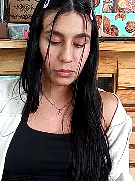 دردشة charlottte_wh الجنسية المباشرة