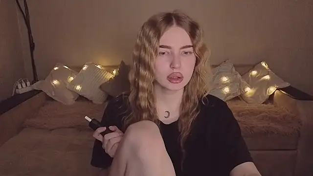 ViolettaLopez's Live XXX Chat